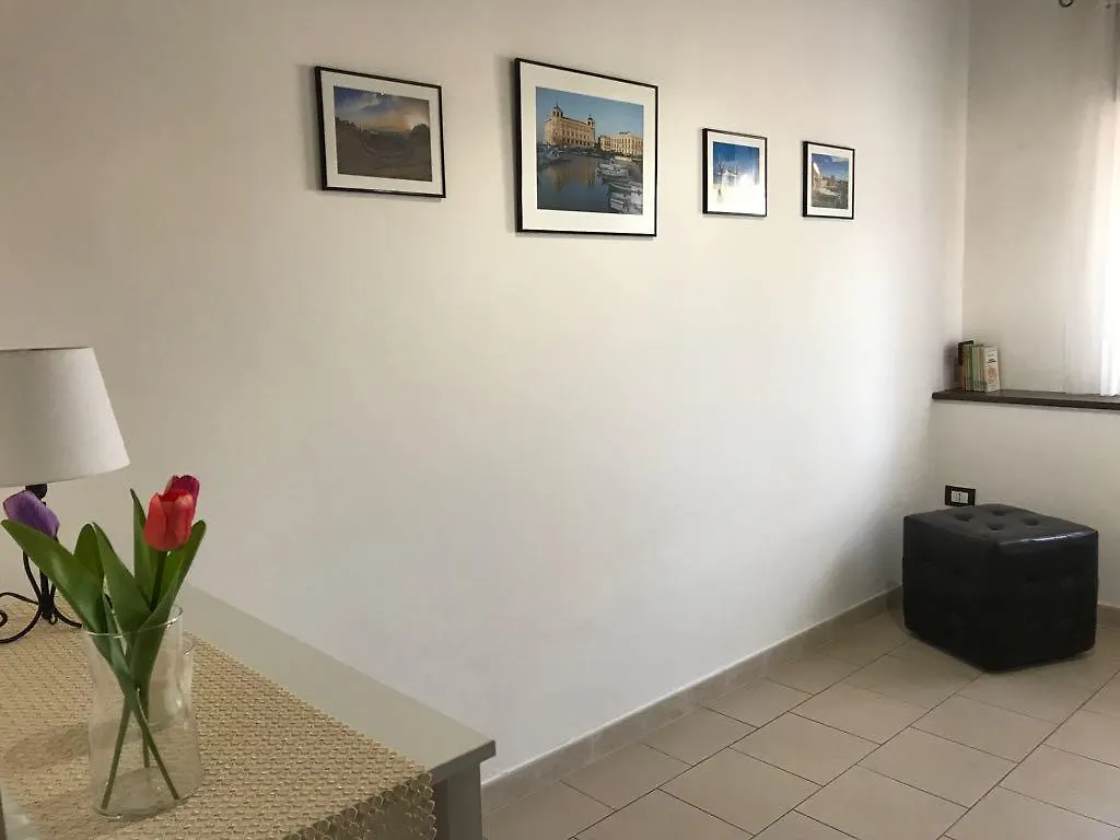 Apartment Villa Giulia Fontane Bianche Italy